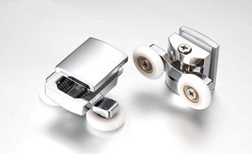 淋浴房保養(yǎng):分步進行不錯過任何細節(jié)